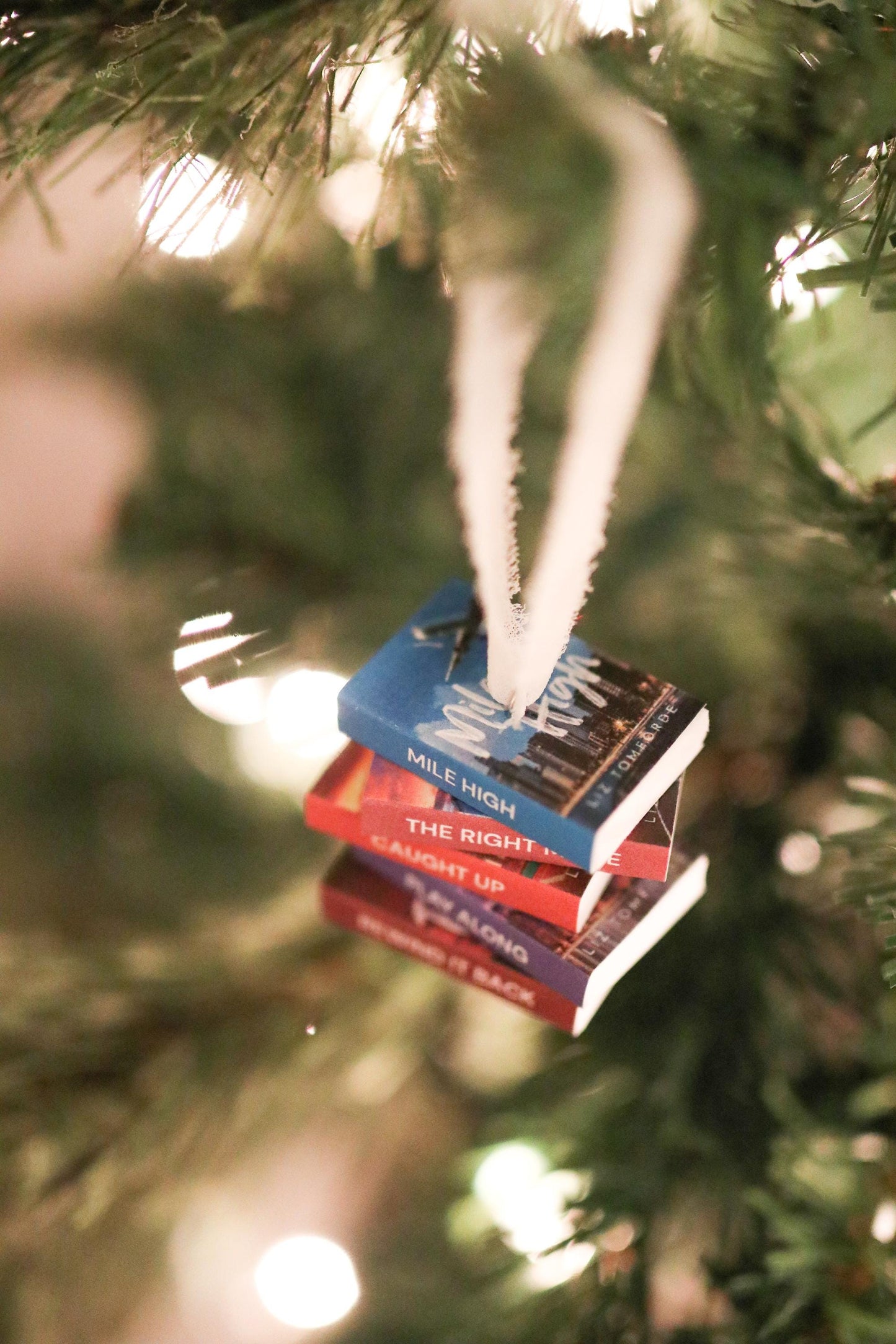 Windy City Mini Book Stack Ornament