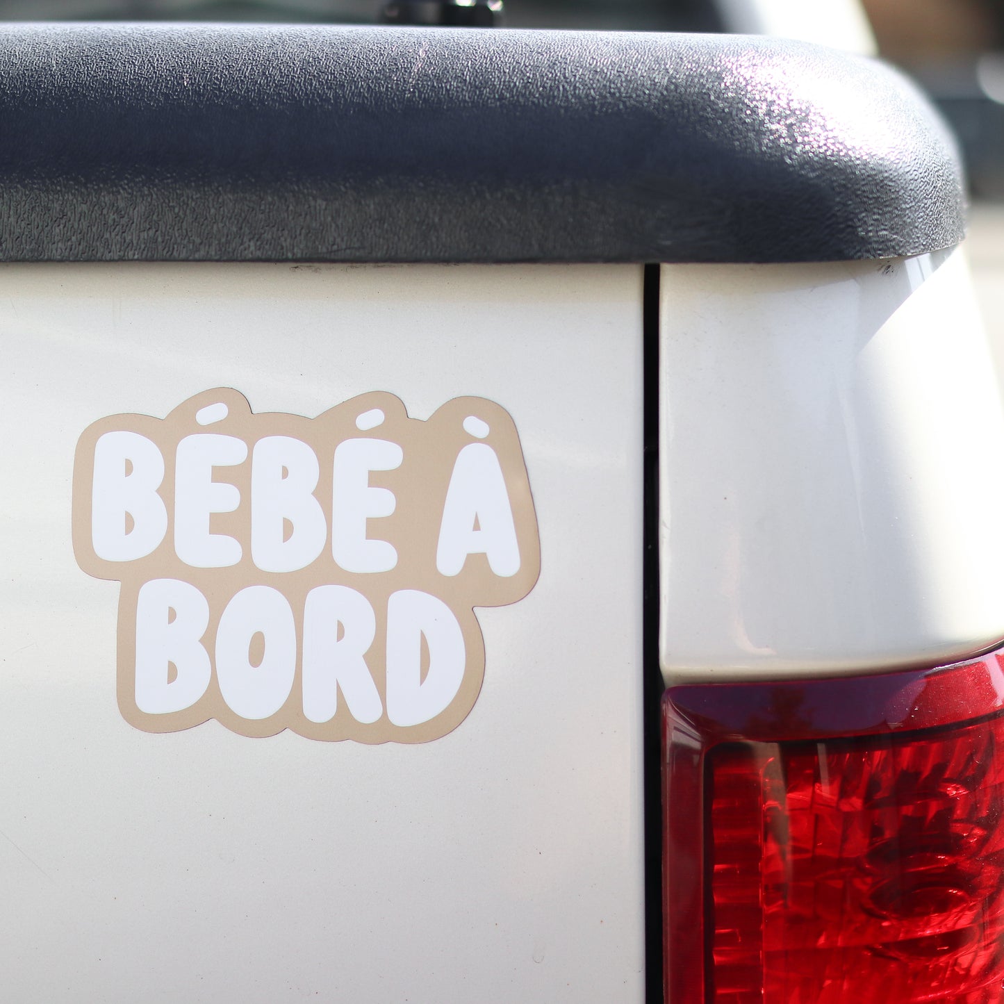 Bébé à Bord Car Magnet (French)