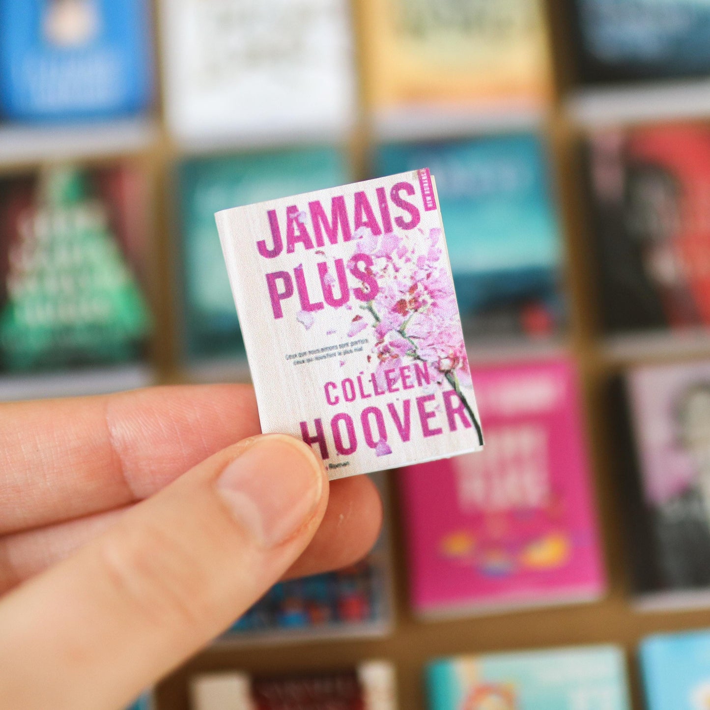 Mini-livres PERSONNALISÉS faits à la main | Français livres de pots TBR miniatures, livres minuscules et personnalisables, maison de poupée