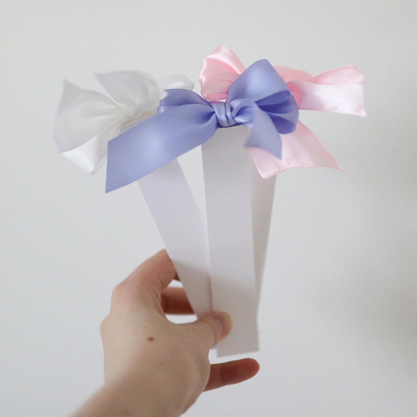 Cute Bow Bookmark | 42 colour options, girly, booktok, reader, bookworm, book lover, book mark, romance. thriller, fantasy fiction, paper