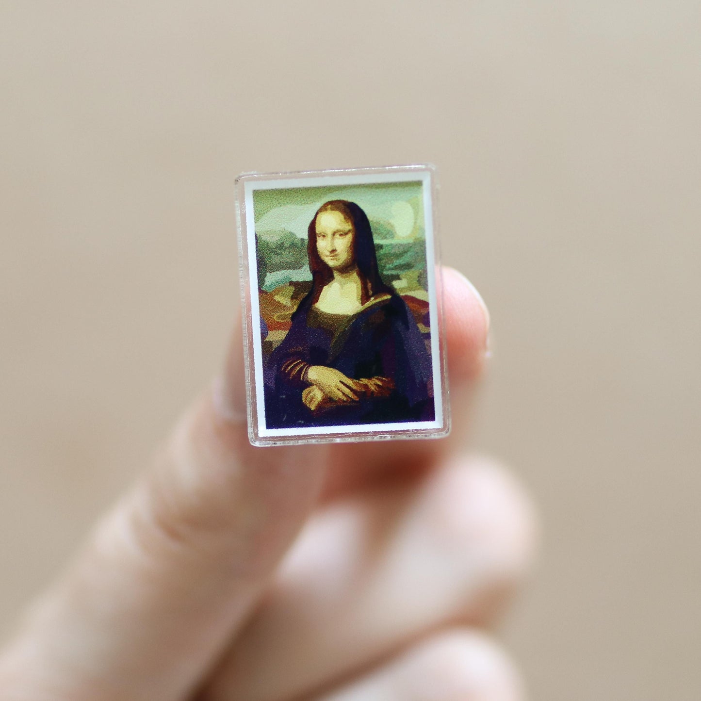 Mona Lisa Acrylic Pin