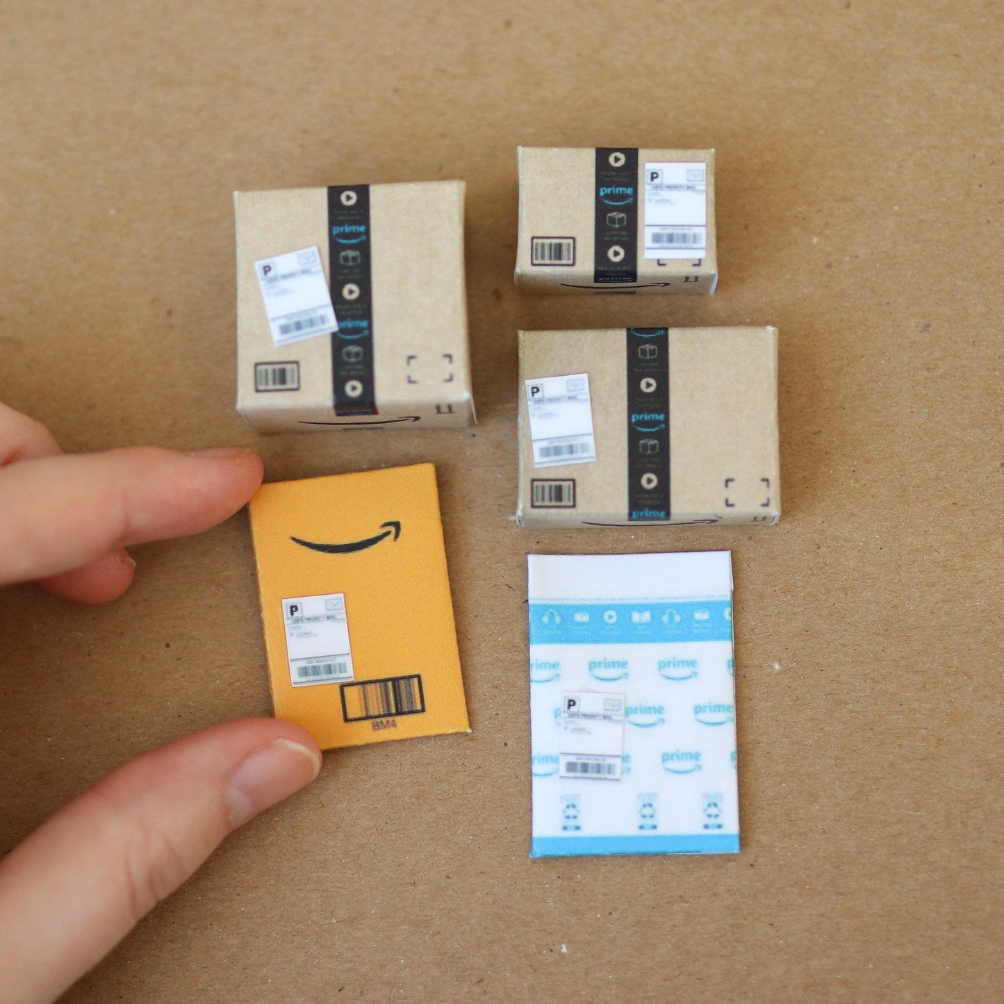 Handmade MINI Delivery Packages / Boxes (set of 5 mini items) Miniature tiny dollhouse shipping cute accessories collectables parcel mail