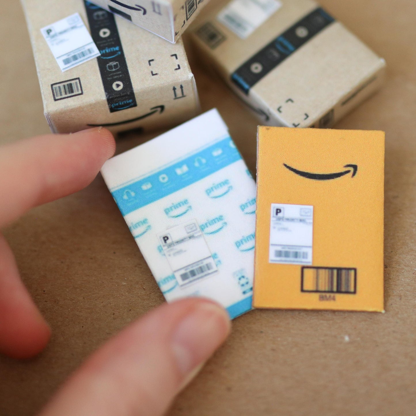 Handmade MINI Delivery Packages / Boxes (set of 5 mini items) Miniature tiny dollhouse shipping cute accessories collectables parcel mail