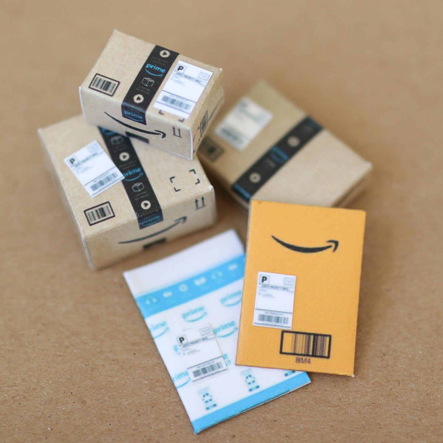 Handmade MINI Delivery Packages / Boxes (set of 5 mini items) Miniature tiny dollhouse shipping cute accessories collectables parcel mail