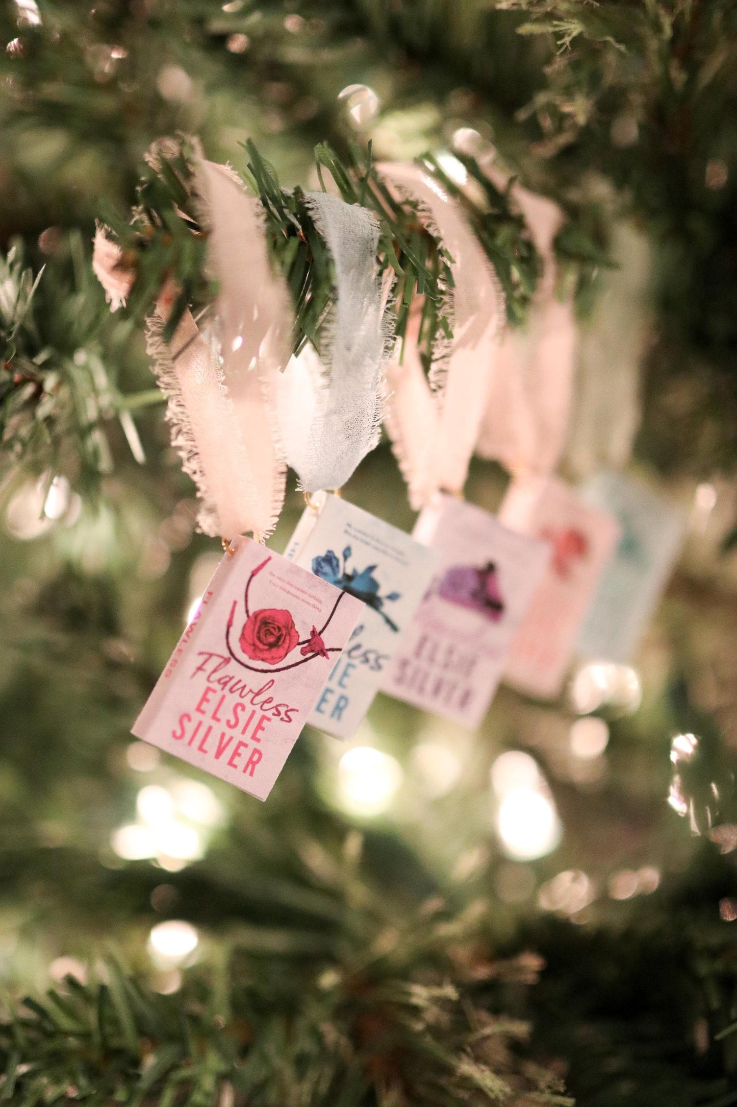 Chestnut Springs Mini Book Ornaments