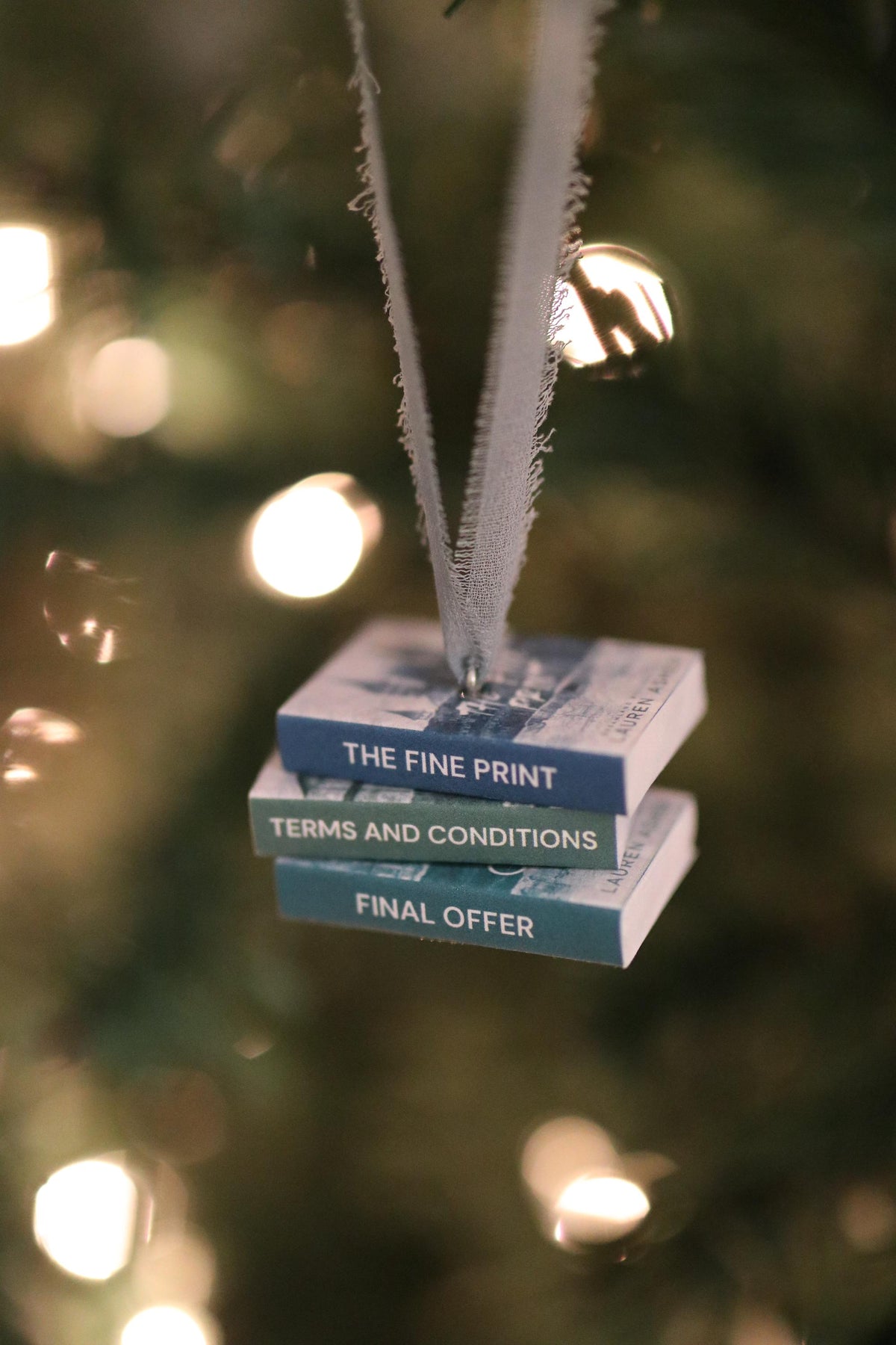 Dreamland Billionaires Mini Book Stack Ornament