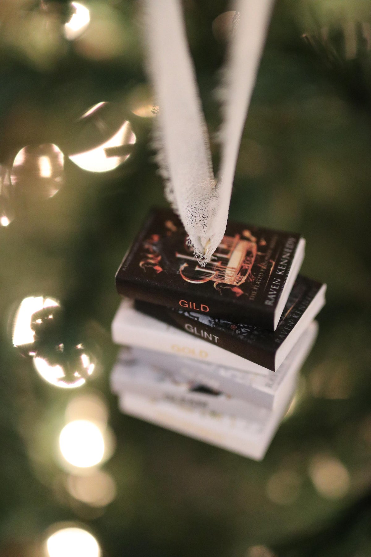 Gild Mini Book Stack Ornament