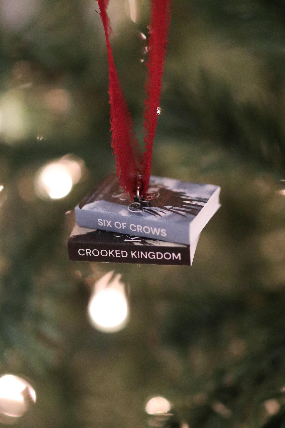 Six of Crows Mini Book Stack Ornament